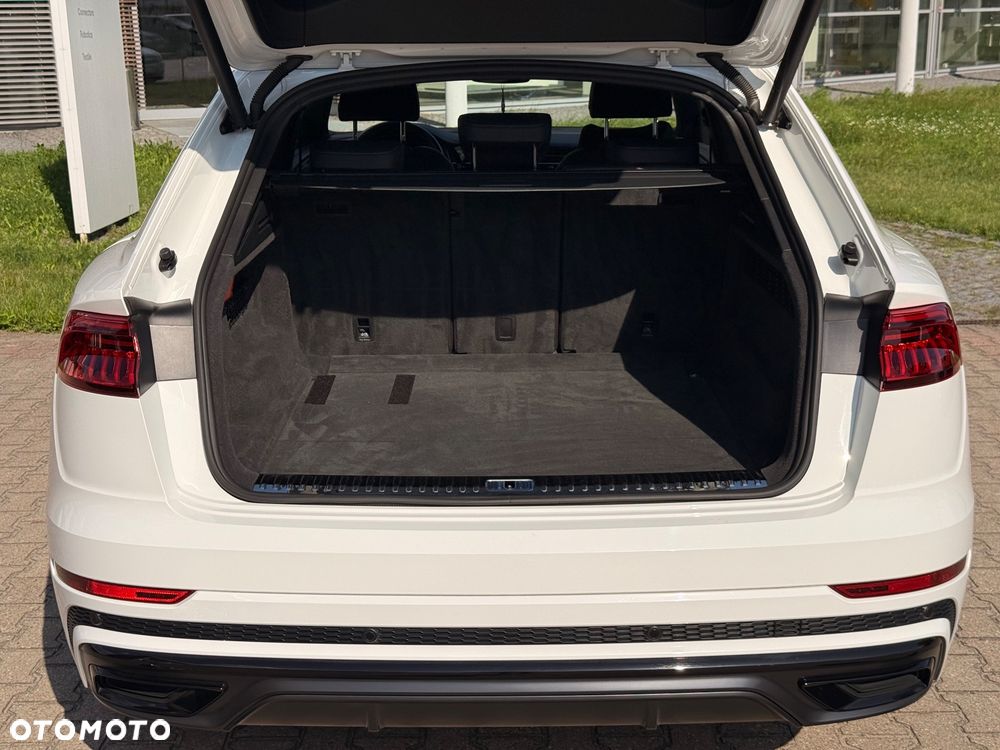 Audi Q8 55 TFSI mHEV Quattro Tiptronic - 14