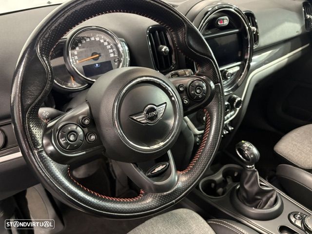 MINI Countryman Cooper SE ALL4 Auto - 47
