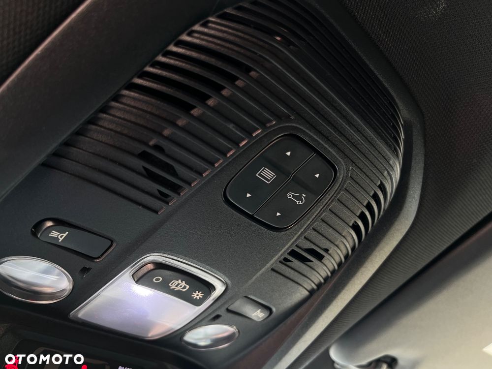 Peugeot 3008 2.0 BlueHDi GT S&S EAT8 - 23