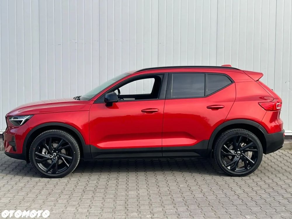 Volvo XC 40 B4 AWD Ultimate Dark