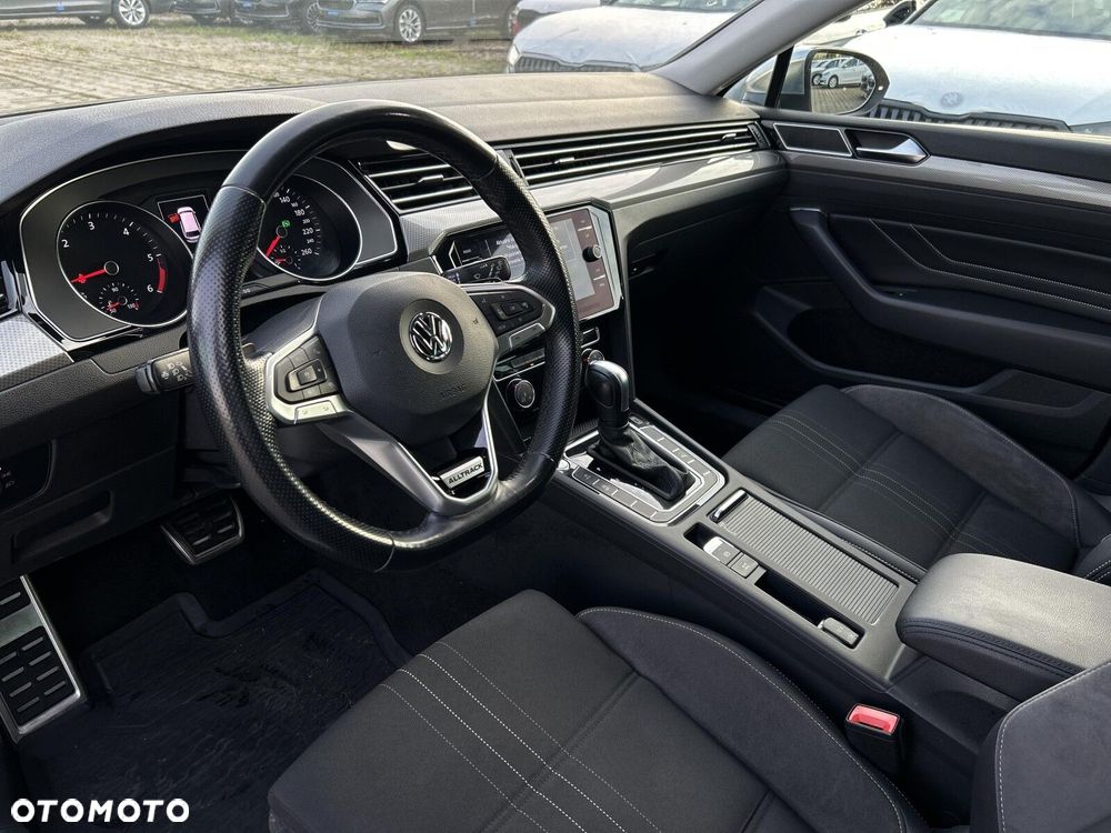 Volkswagen Passat Alltrack 2.0 TDI SCR 4Mot DSG7 - 9