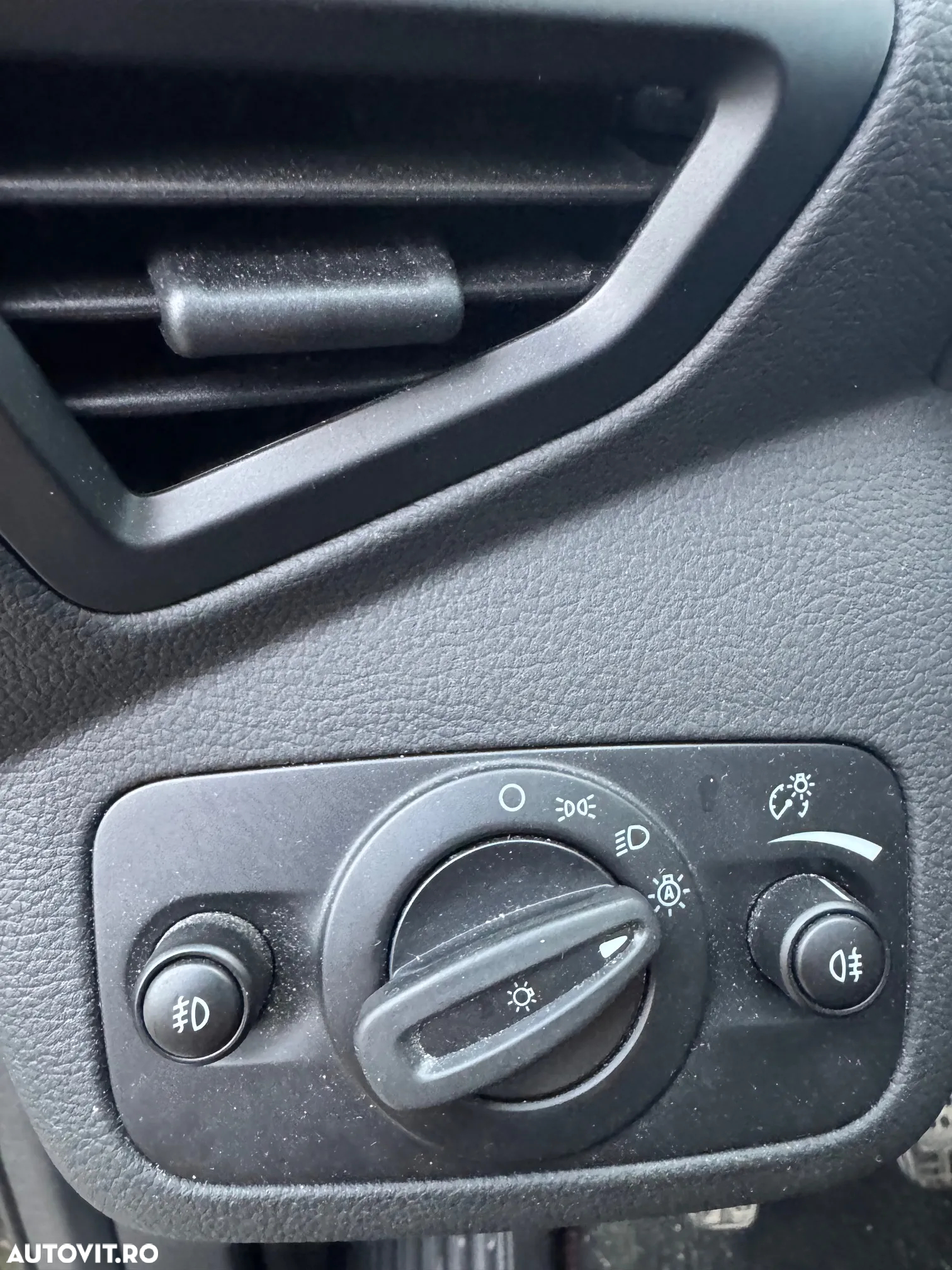 Ford Kuga 1.5 EcoBoost 2x4 ST-Line - 17