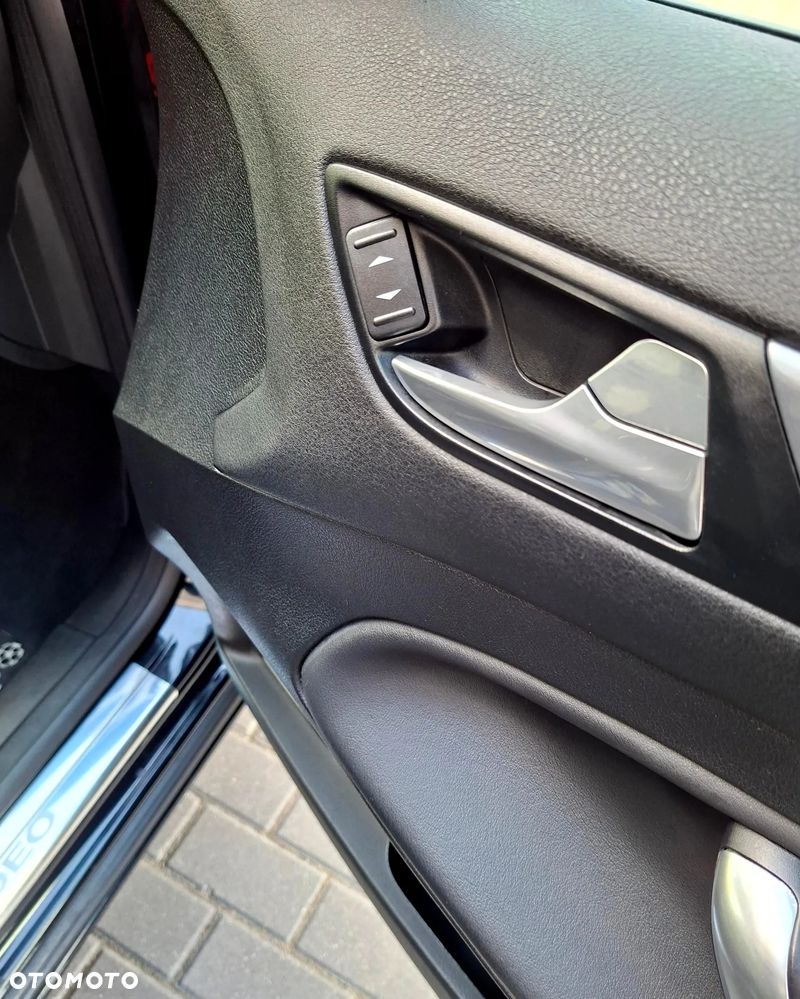 Ford Mondeo 2.0 TDCi Titanium X - 16