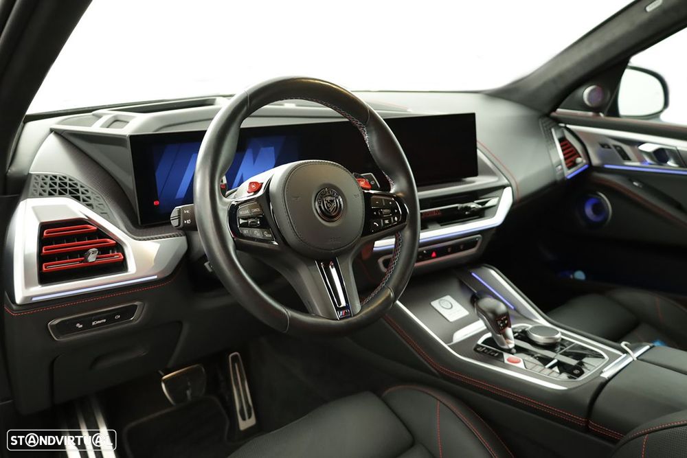 BMW XM Label Red - 8