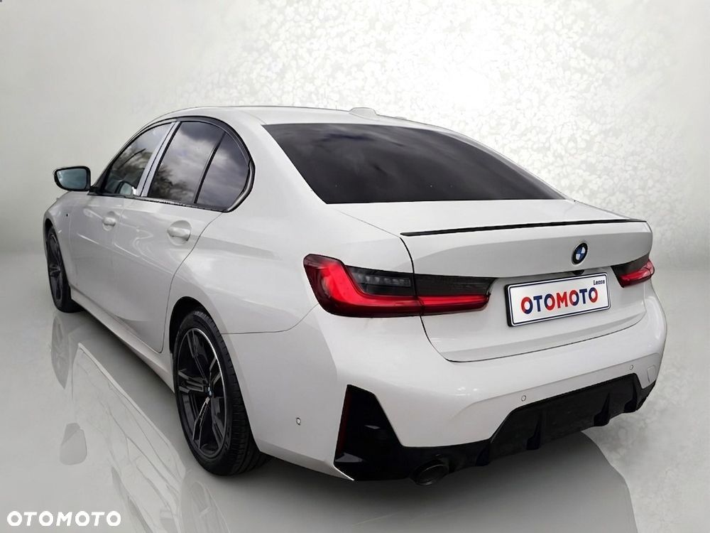 BMW Seria 3 320i xDrive M Sport sport - 5