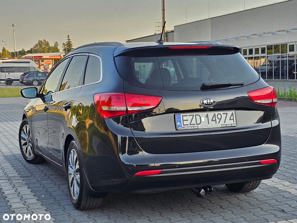 Kia Ceed 1.6 GDI XL DCT - 13
