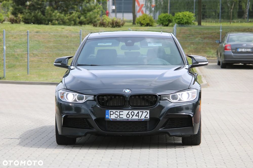 BMW Seria 3 335xi - 30