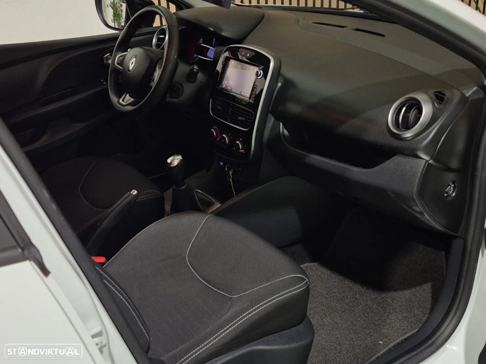 Renault Clio Sport Tourer 1.5 dCi Limited - 15