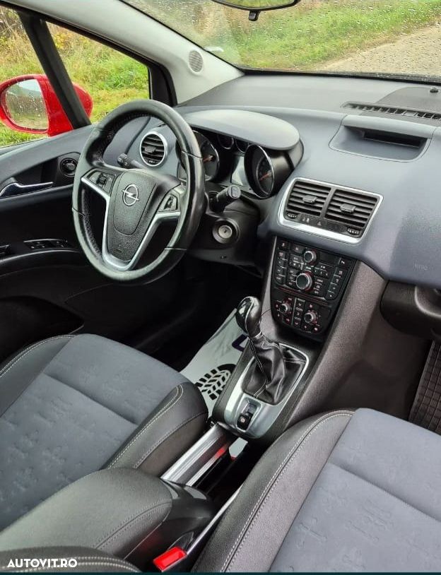 Opel Meriva - 8