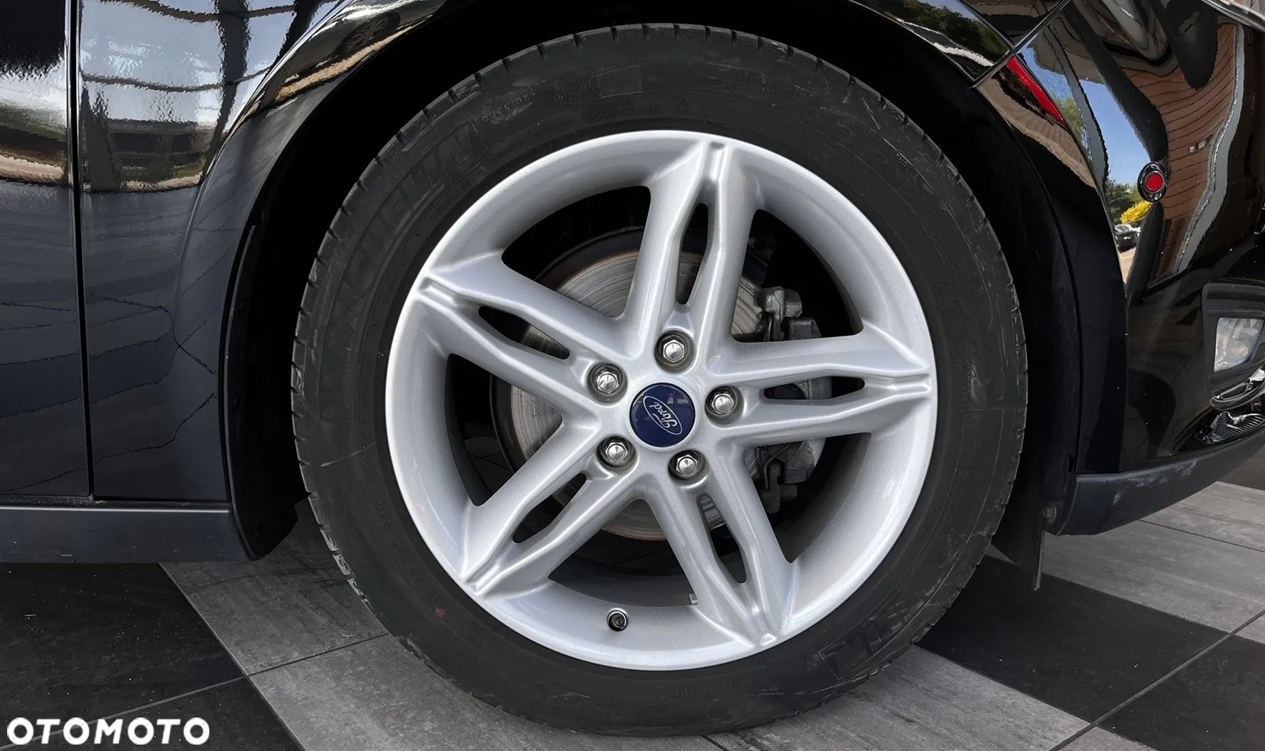 Ford Focus 1.0 EcoBoost Titanium ASS PowerShift - 8