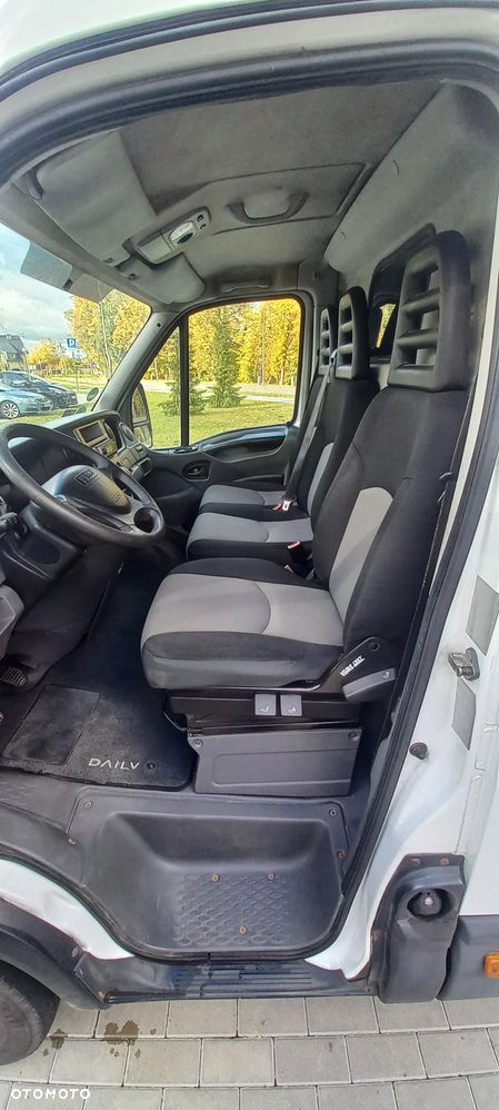 Iveco DAILY - 12