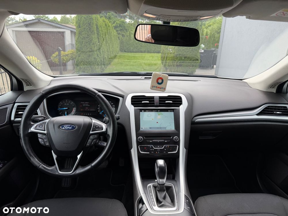 Ford Mondeo 2.0 TDCi Titanium PowerShift - 9