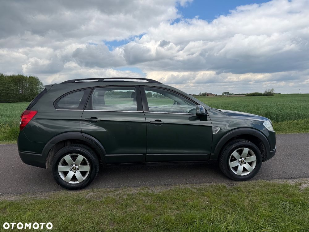 Chevrolet Captiva 2.0 d LS - 4