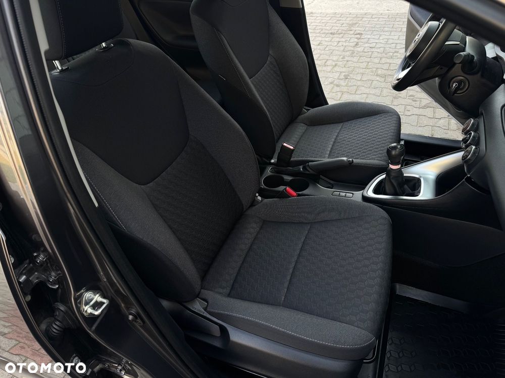 Toyota Yaris 1.5 Comfort - 31