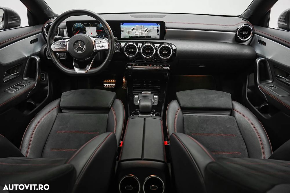 Mercedes-Benz CLA 180 d 7G-DCT AMG Line - 2
