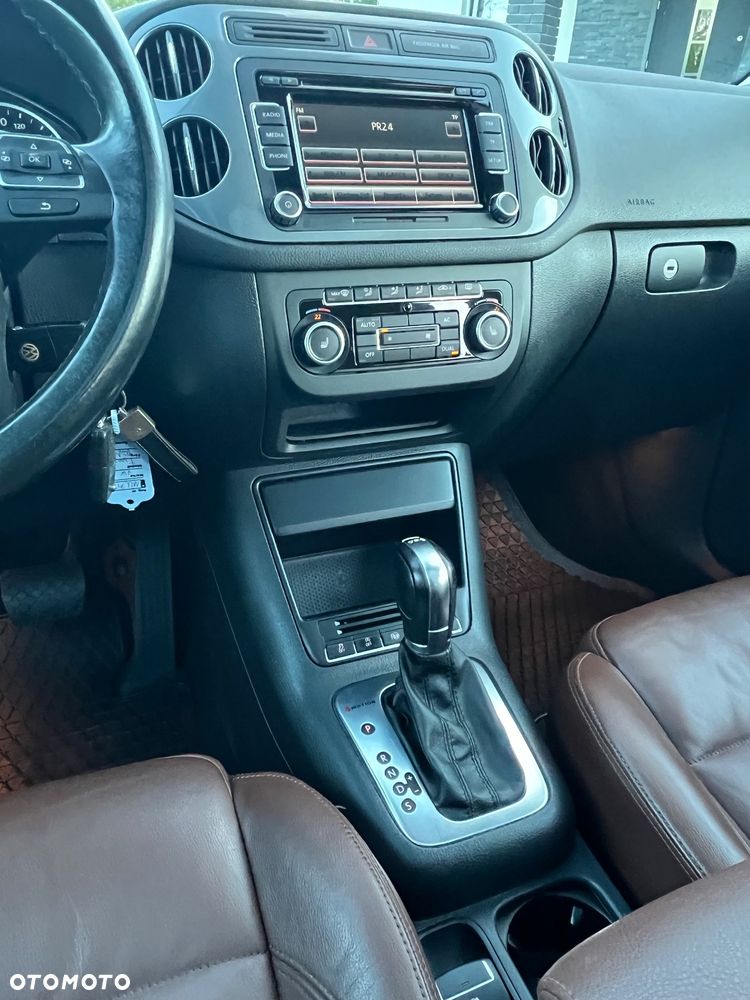 Volkswagen Tiguan 2.0 TDI 4Mot R-Style DSG - 32