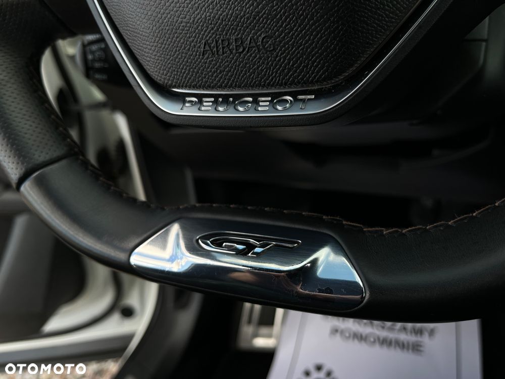Peugeot 3008 2.0 BlueHDi GT S&S EAT8 - 11