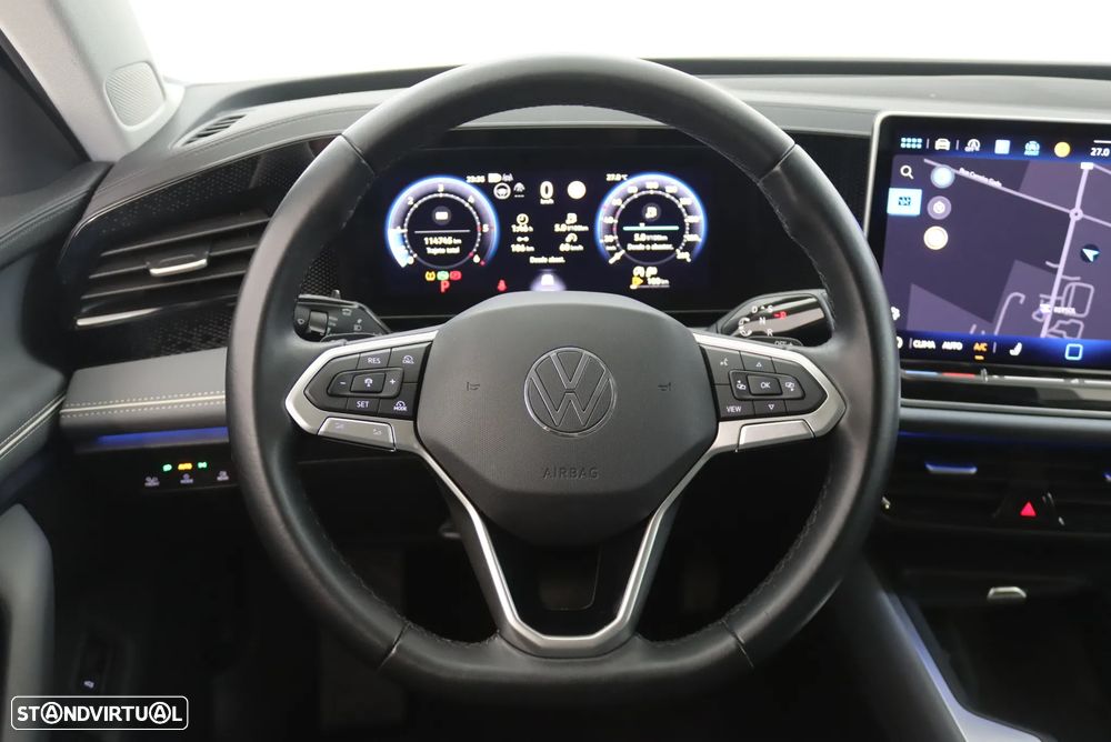 VW Passat Variant 2.0 TDI Business DSG - 8