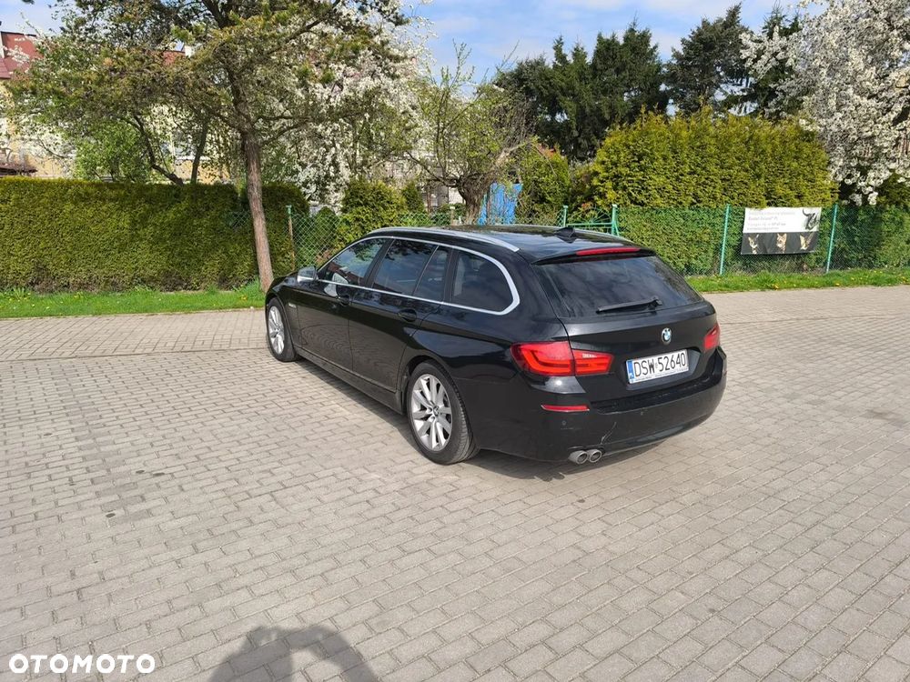 BMW Seria 5 520d - 7