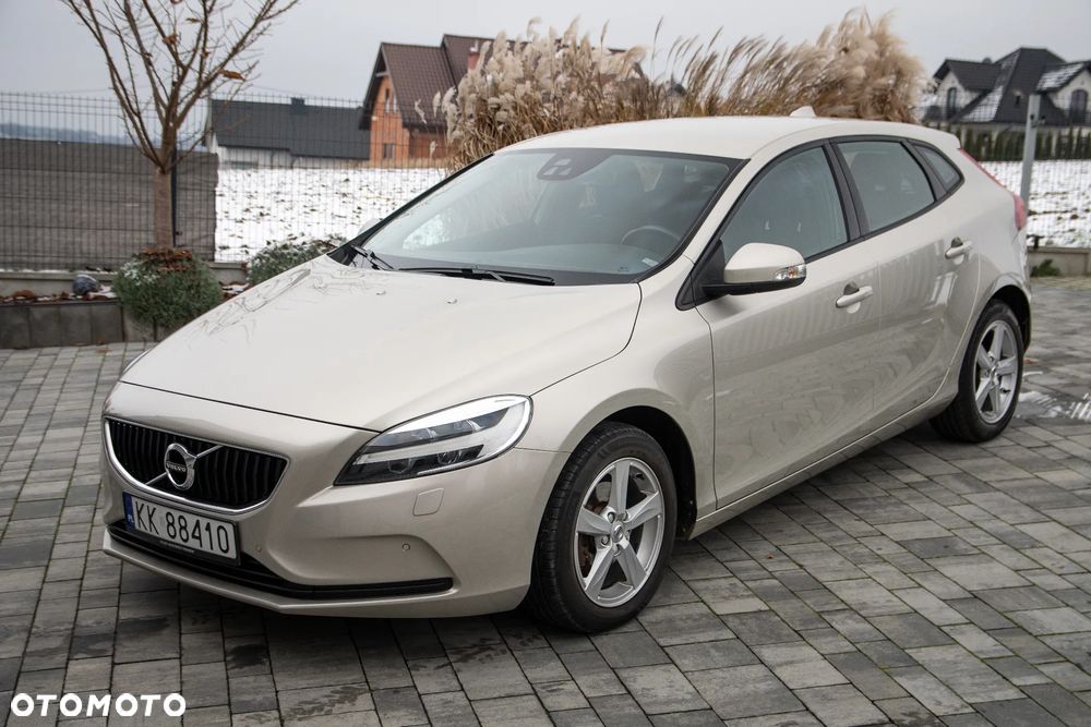 Volvo V40 D2 Kinetic - 8