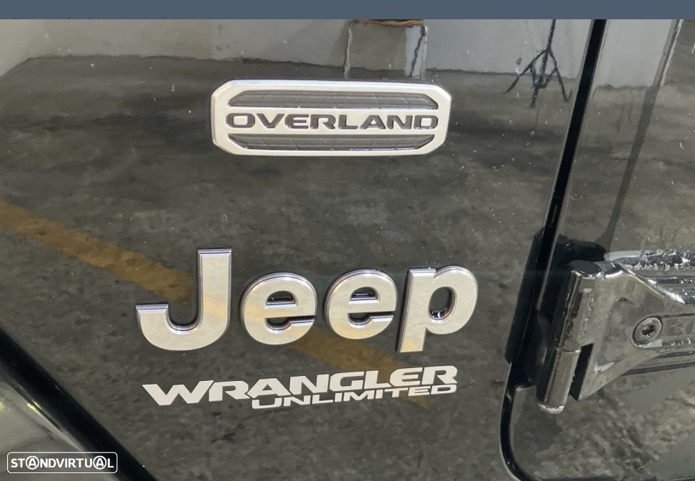 Jeep Wrangler 2.2 CRDi Hardtop AWD Auto Sahara - 17
