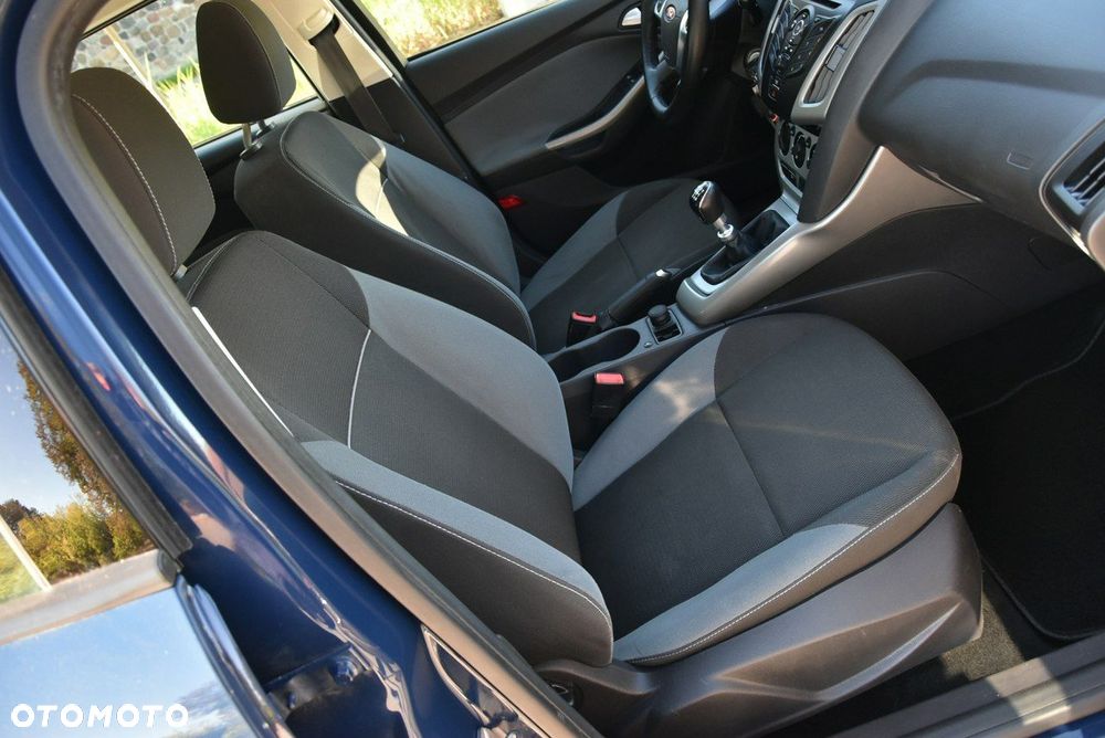 Ford Focus - 28