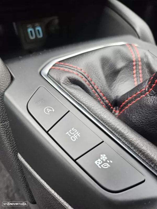 Ford Focus SW 1.0 EcoBoost MHEV ST-Line X - 18