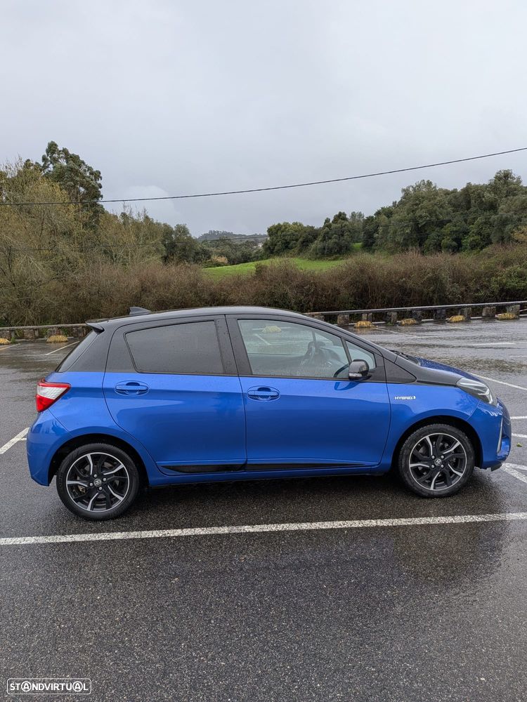 Toyota Yaris 1.5 HSD Square Collec.Blue - 3