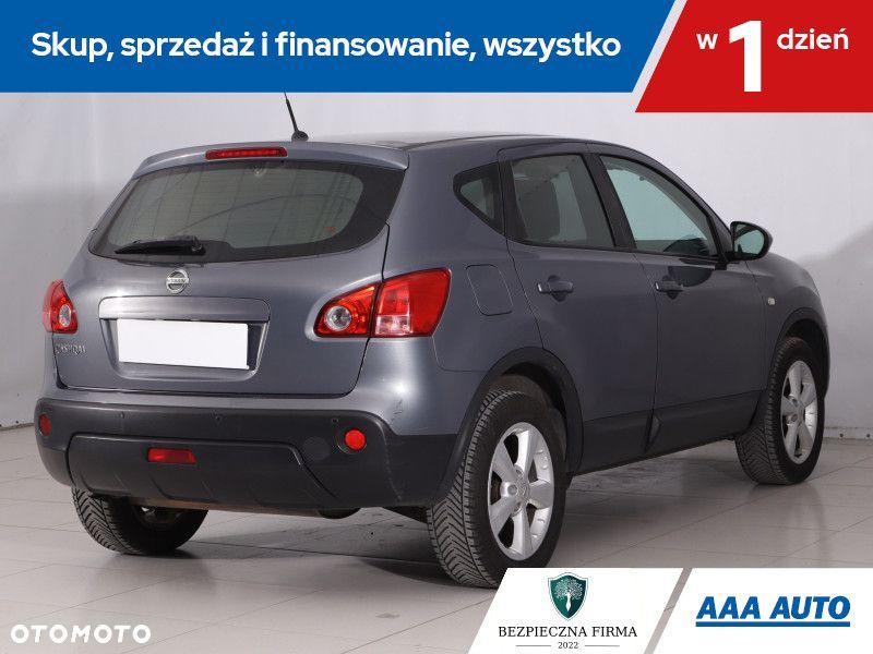 Nissan Qashqai - 6