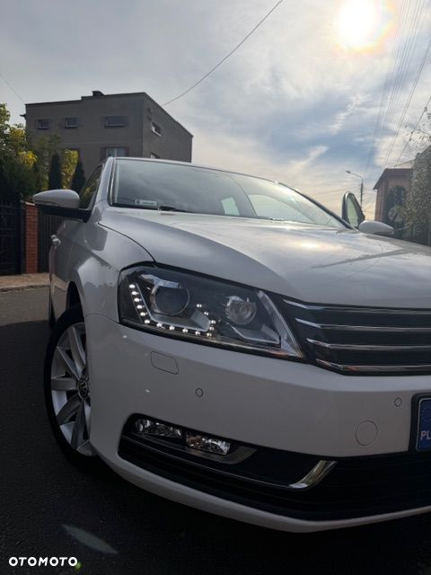 Volkswagen Passat - 3