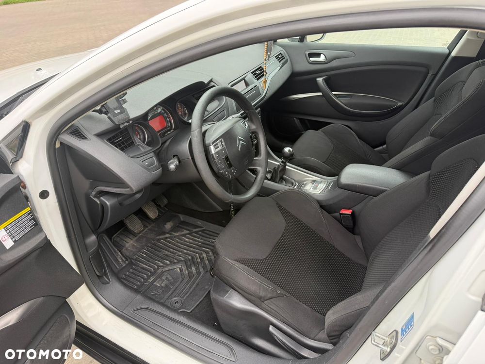 Citroën C5 2.0 HDi Attraction - 12