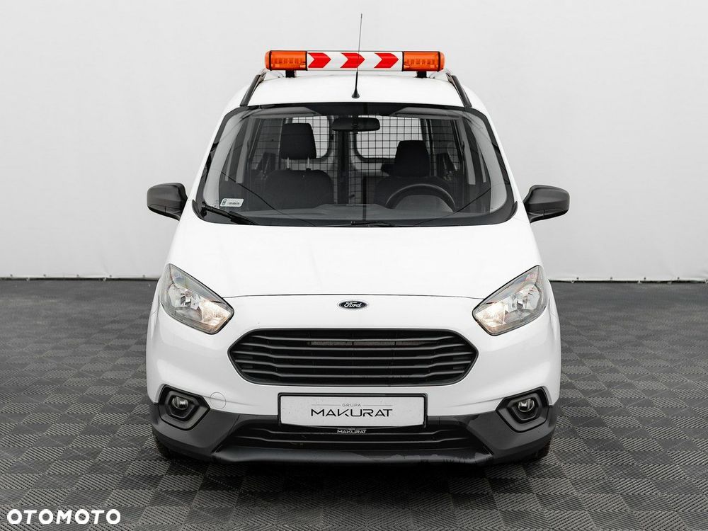 Ford Transit Courier - 8