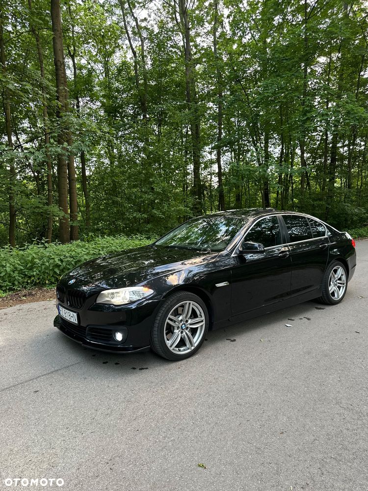 BMW Seria 5 525d - 2
