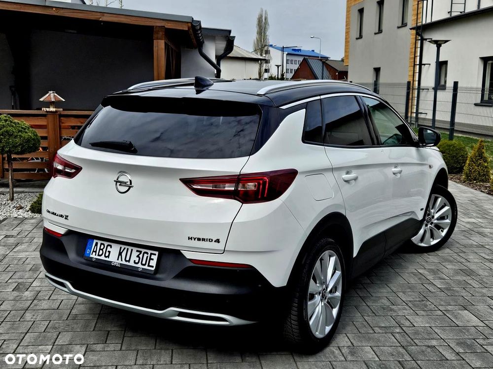 Opel Grandland X 1.6 T PHEV 4x4 Ultimate - 11