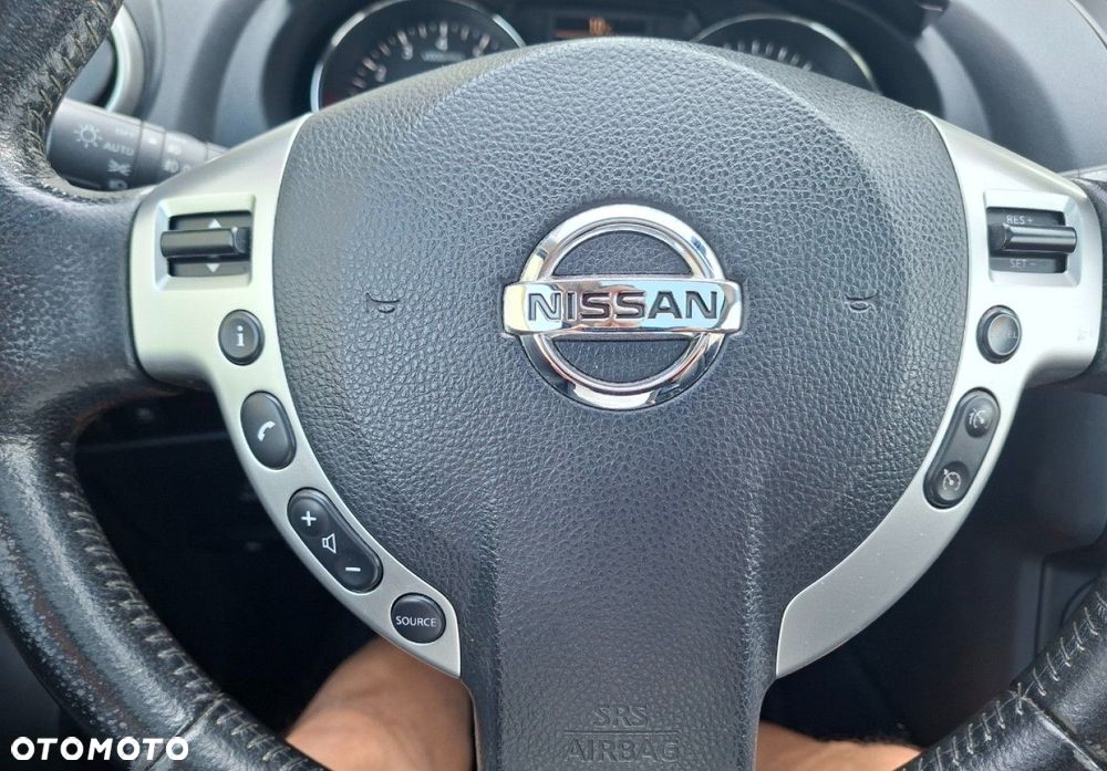 Nissan Qashqai - 12