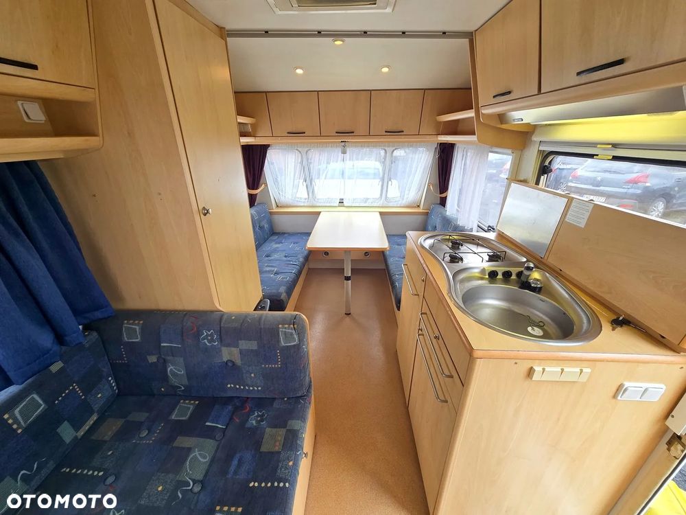 Chateau 403c - 8