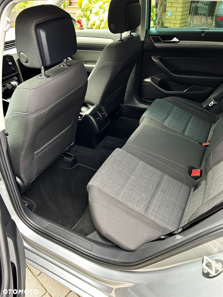 Volkswagen Passat 1.5 TSI EVO Business DSG - 22