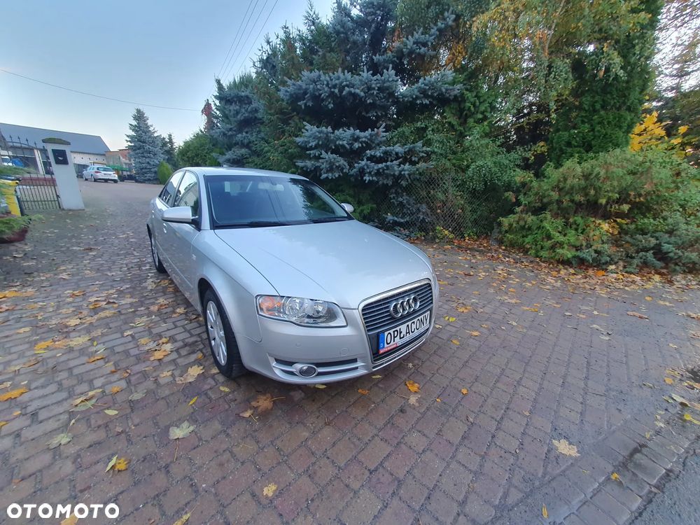 Audi A4 Limousine