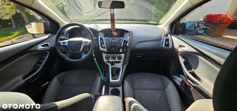 Ford Focus - 26