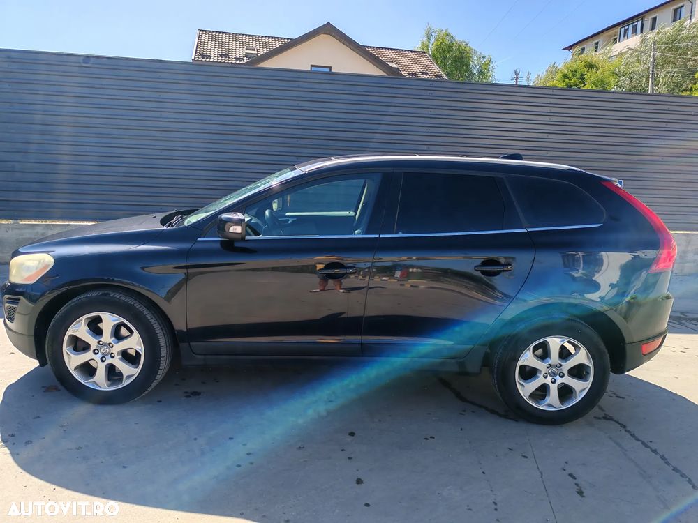 Volvo XC 60 D3 2.4D AWD AT6 Kinetic - 3