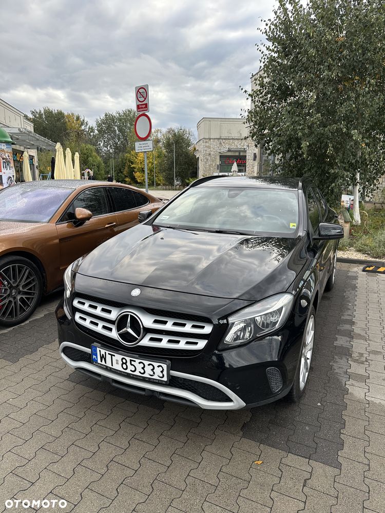 Mercedes-Benz Gla 2017 photo 2