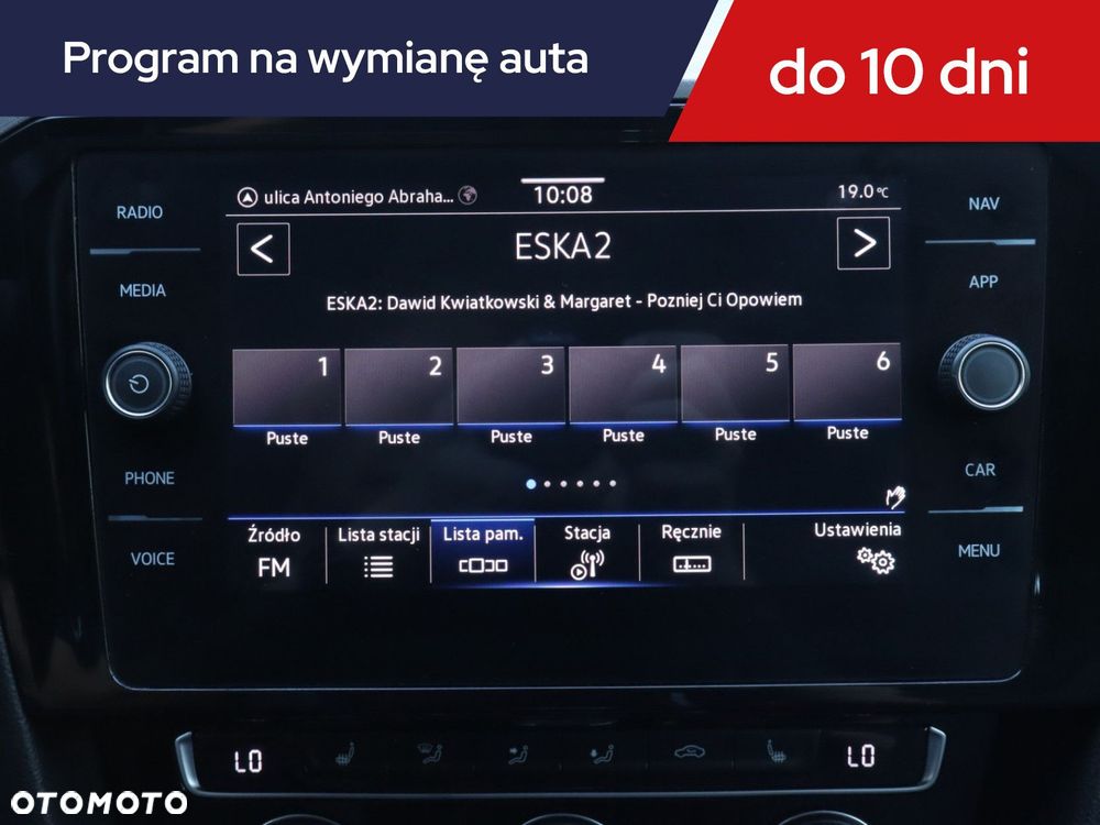 Volkswagen Passat - 14