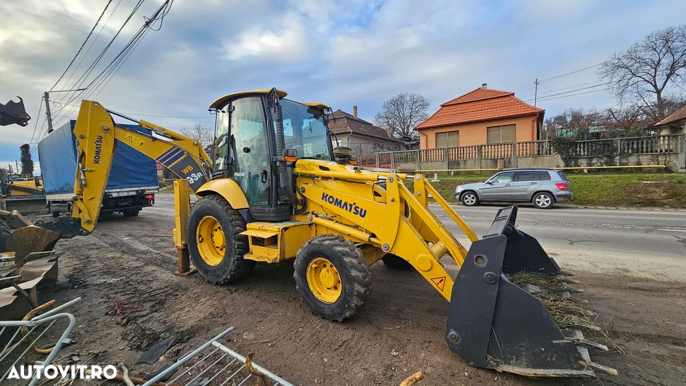 Komatsu WB93R Buldoexcavator WB 93 R - 6