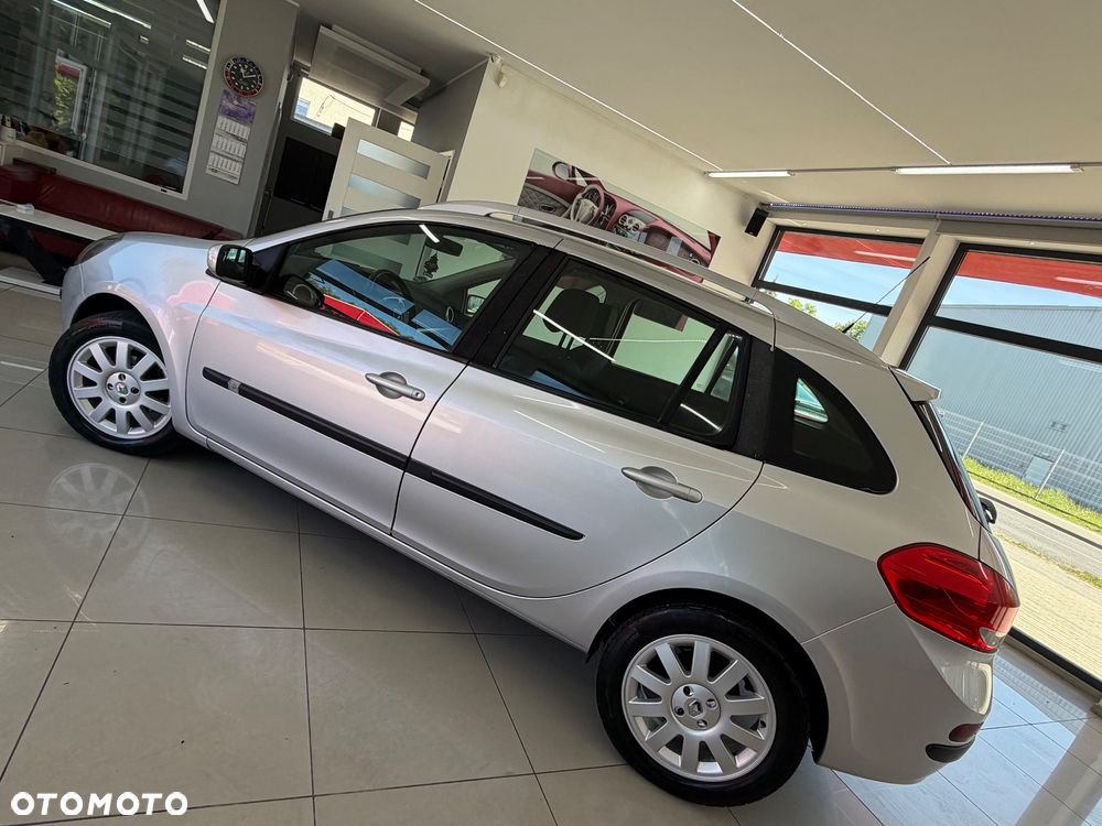 Renault Clio - 15
