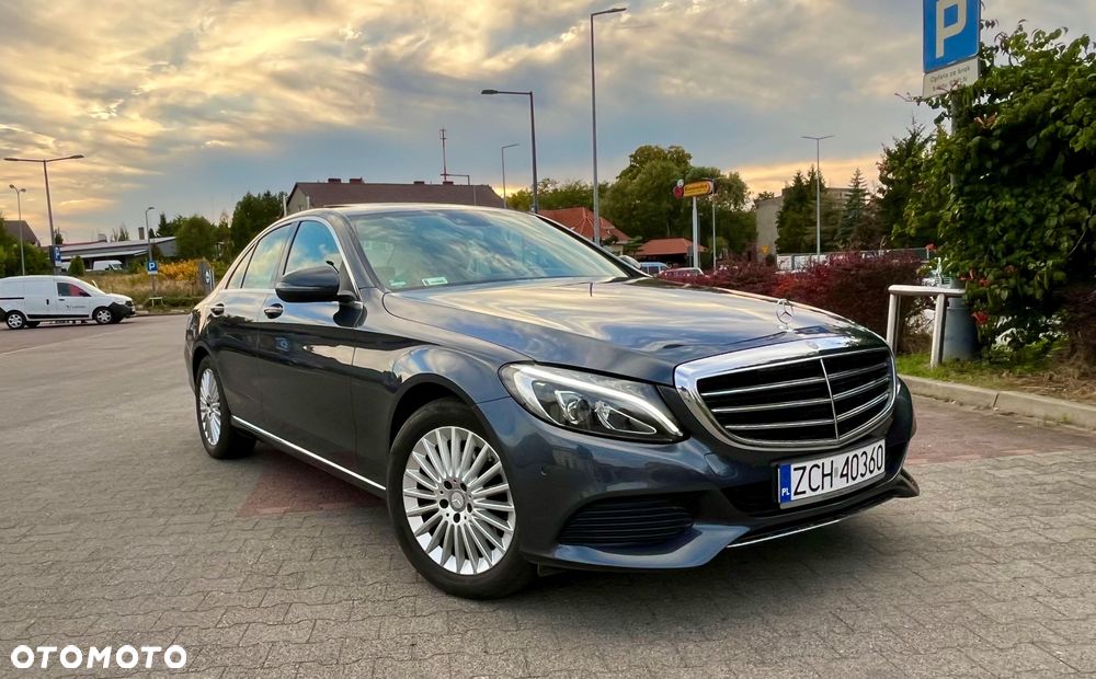 Mercedes-Benz C-Class 2015 photo 2