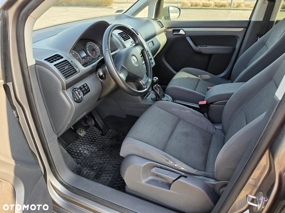 Volkswagen Touran 1.9 TDI - 11