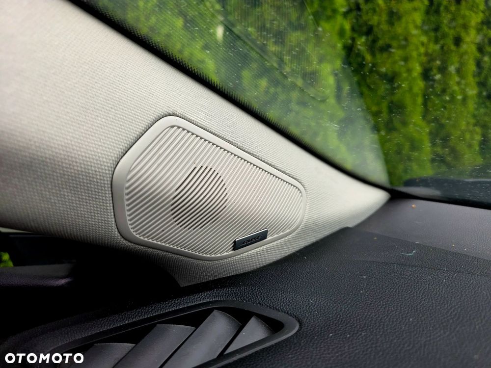 Renault Captur 1.6 E-TECH Plug-In Initiale Paris - 18