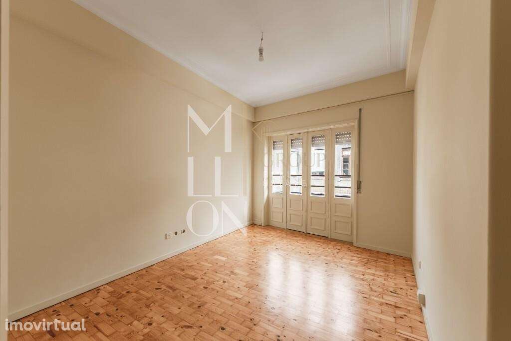 T2 Renovado com Garagem – Marquês | Porto - Grande imagem: 5/23