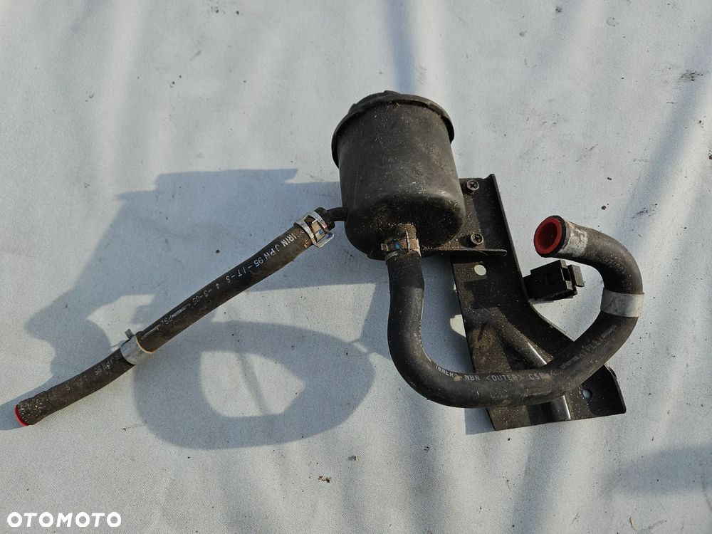 Zbiornik wspomagania Nissan PATROL Y61 lift 3,0 DIESEL 2006r