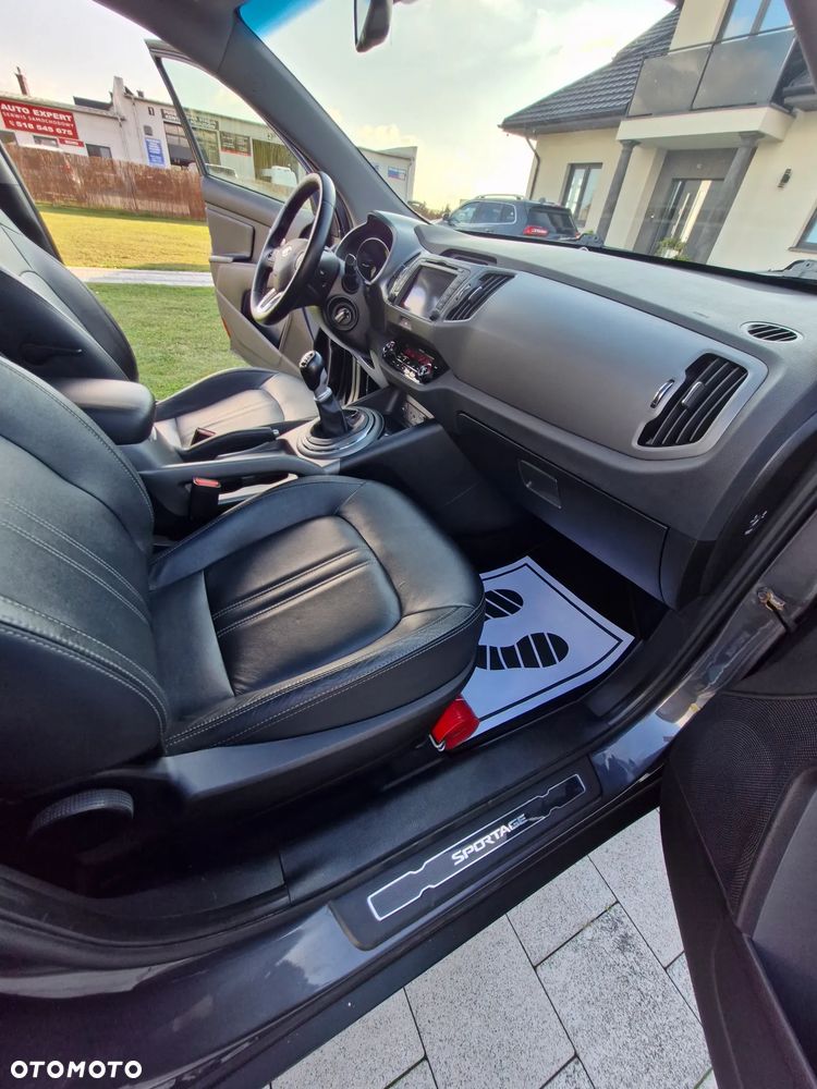Kia Sportage 1.7 CRDI 2WD Vision - 16
